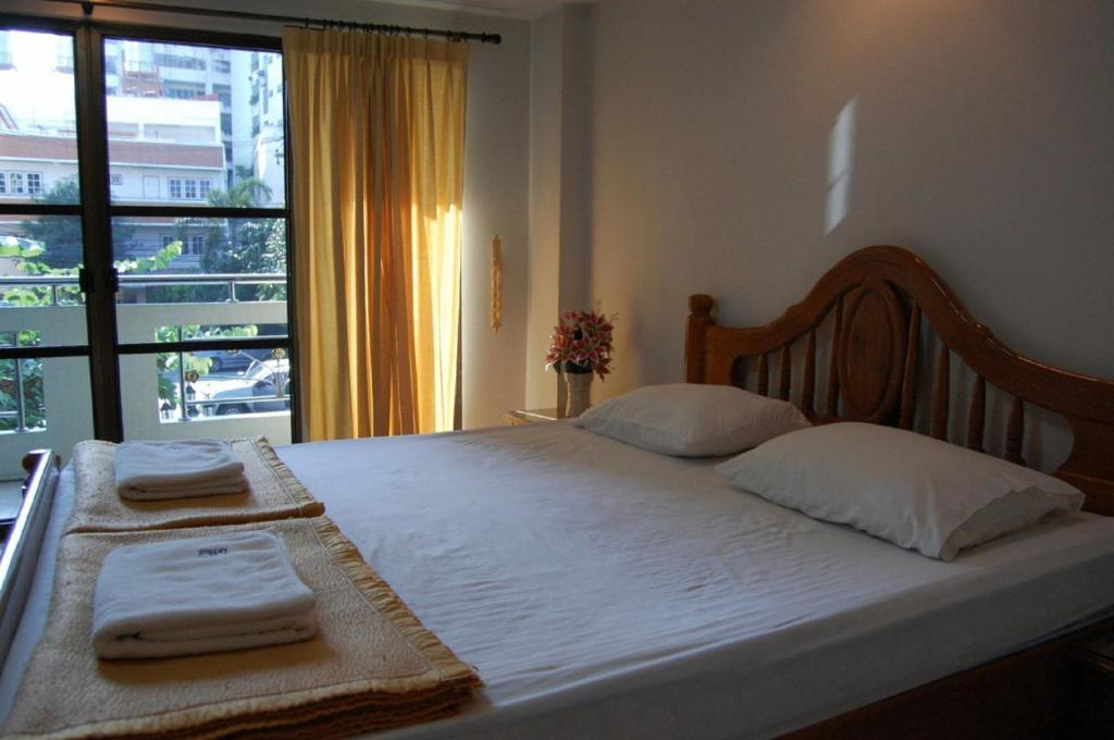 Veerachai Court Chiang Mai Habitación foto